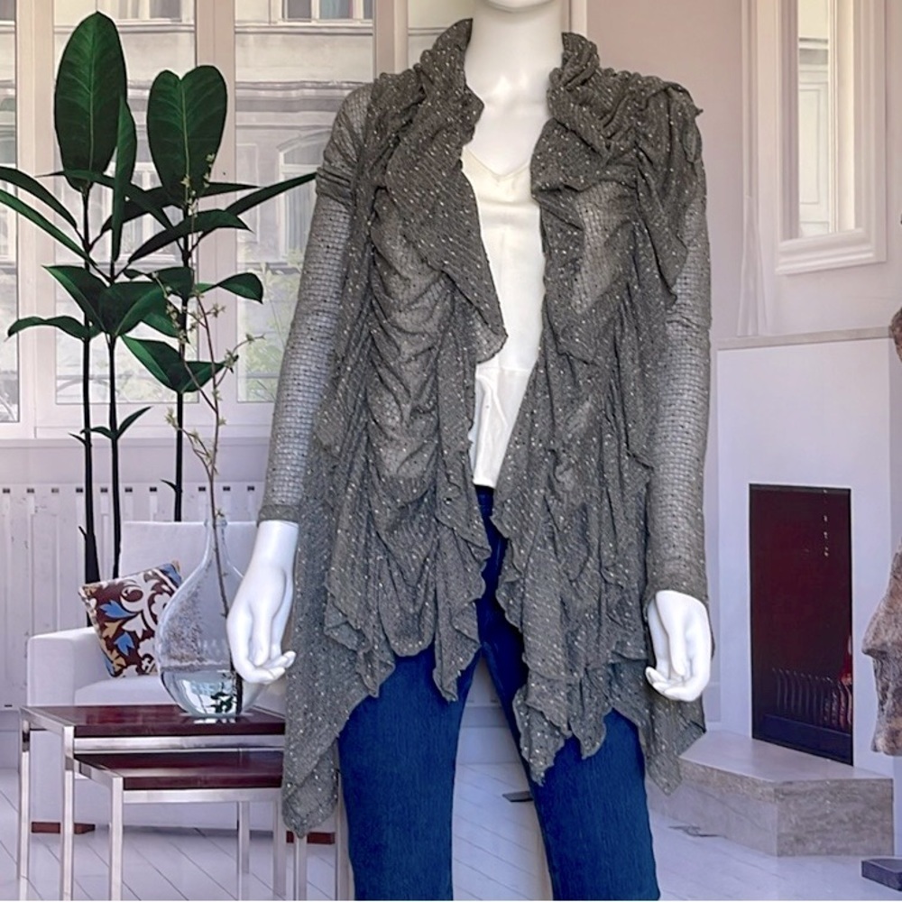Ryu Anthropologie Long Sleeve Lightweight Grey Cardigan. Size M. P3/A